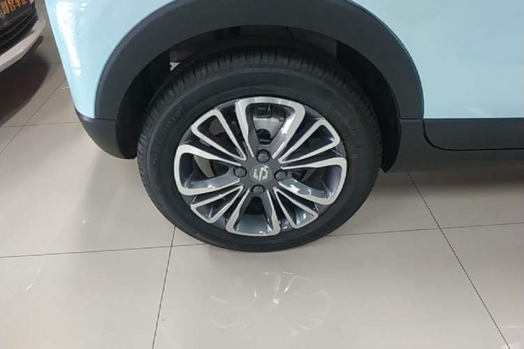 Used Leapmotor T03 2025 403 Comfort Edition Right Rear Wheel Hub