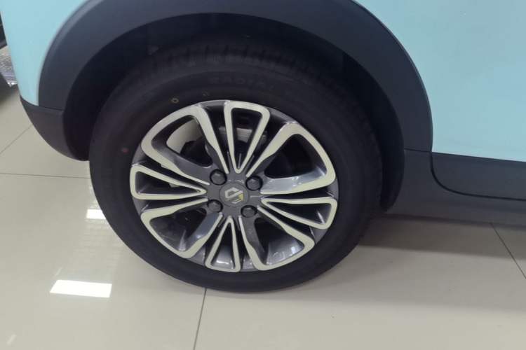 Used Leapmotor T03 2025 403 Comfort Edition Right Rear Wheel Hub