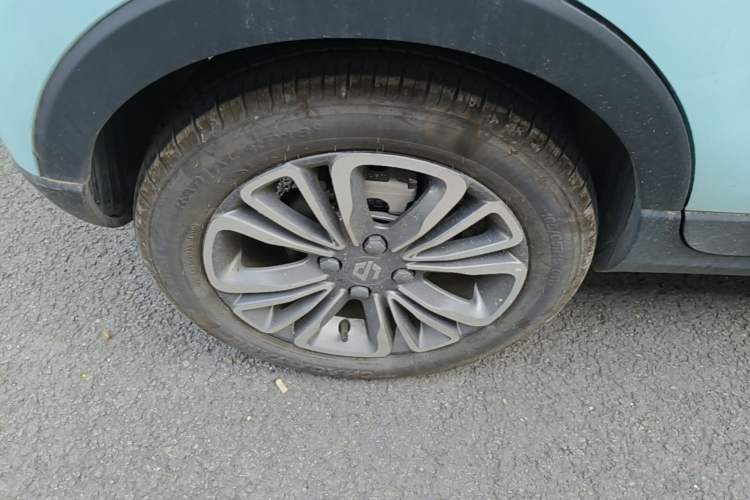 Used Leapmotor T03 2025 403 Comfort Edition Right Rear Wheel Hub