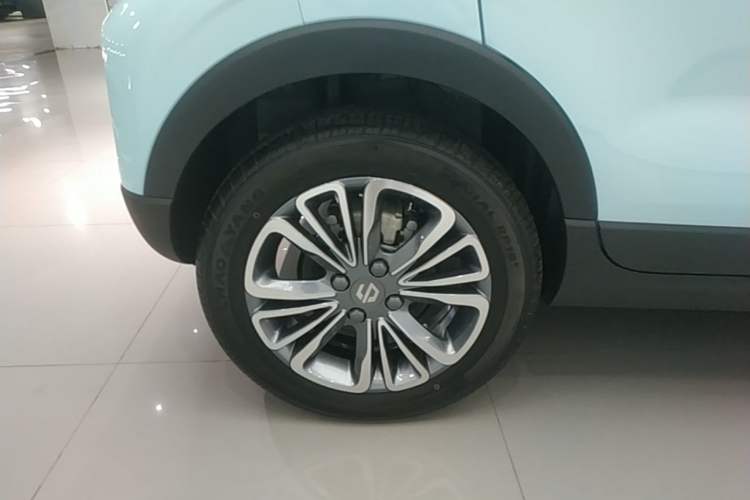 Used Leapmotor T03 2025 403 Comfort Edition Right Rear Wheel Hub