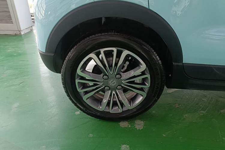 Used Leapmotor T03 2025 403 Comfort Edition Right Rear Wheel Hub