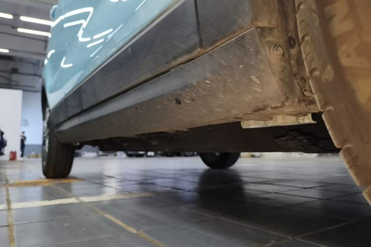 Used Leapmotor T03 2025 403 Comfort Edition Right Side Sill