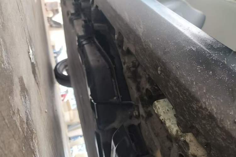 Used Leapmotor T03 2025 403 Comfort Edition Right Side Sill