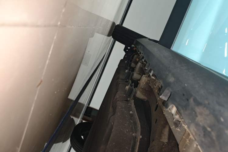 Used Leapmotor T03 2025 310 Comfort Edition Right Side Sill