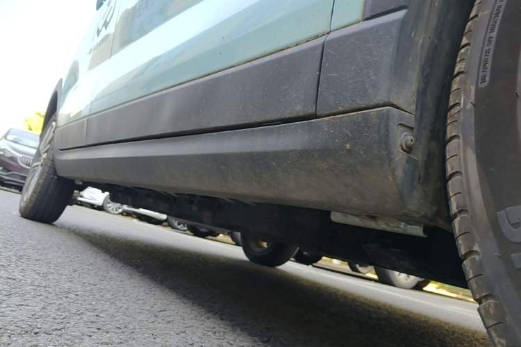 Used Leapmotor T03 2025 403 Comfort Edition Right Side Sill