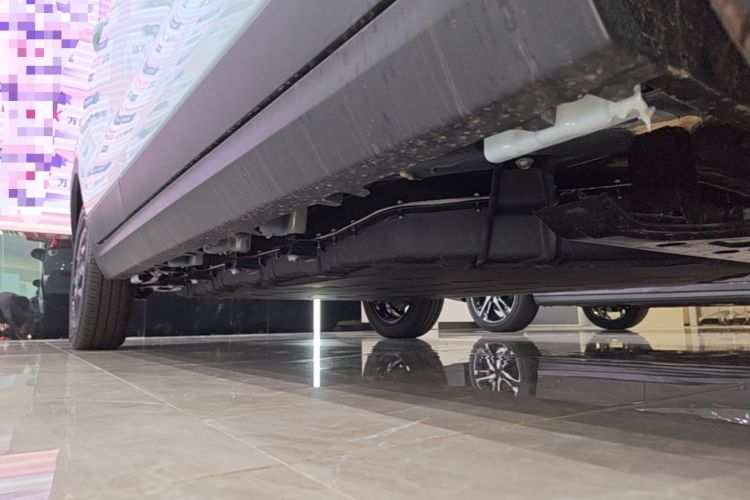 Used Leapmotor T03 2025 310 Comfort Edition Right Side Sill