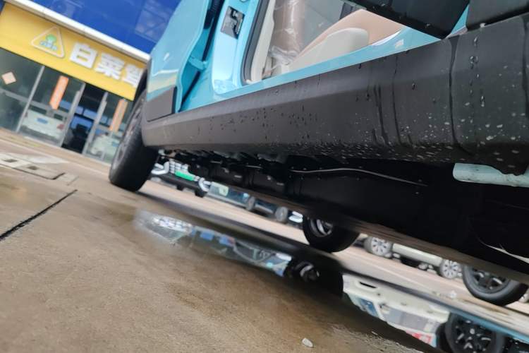 Used Leapmotor T03 2025 310 Comfort Edition Right Side Sill