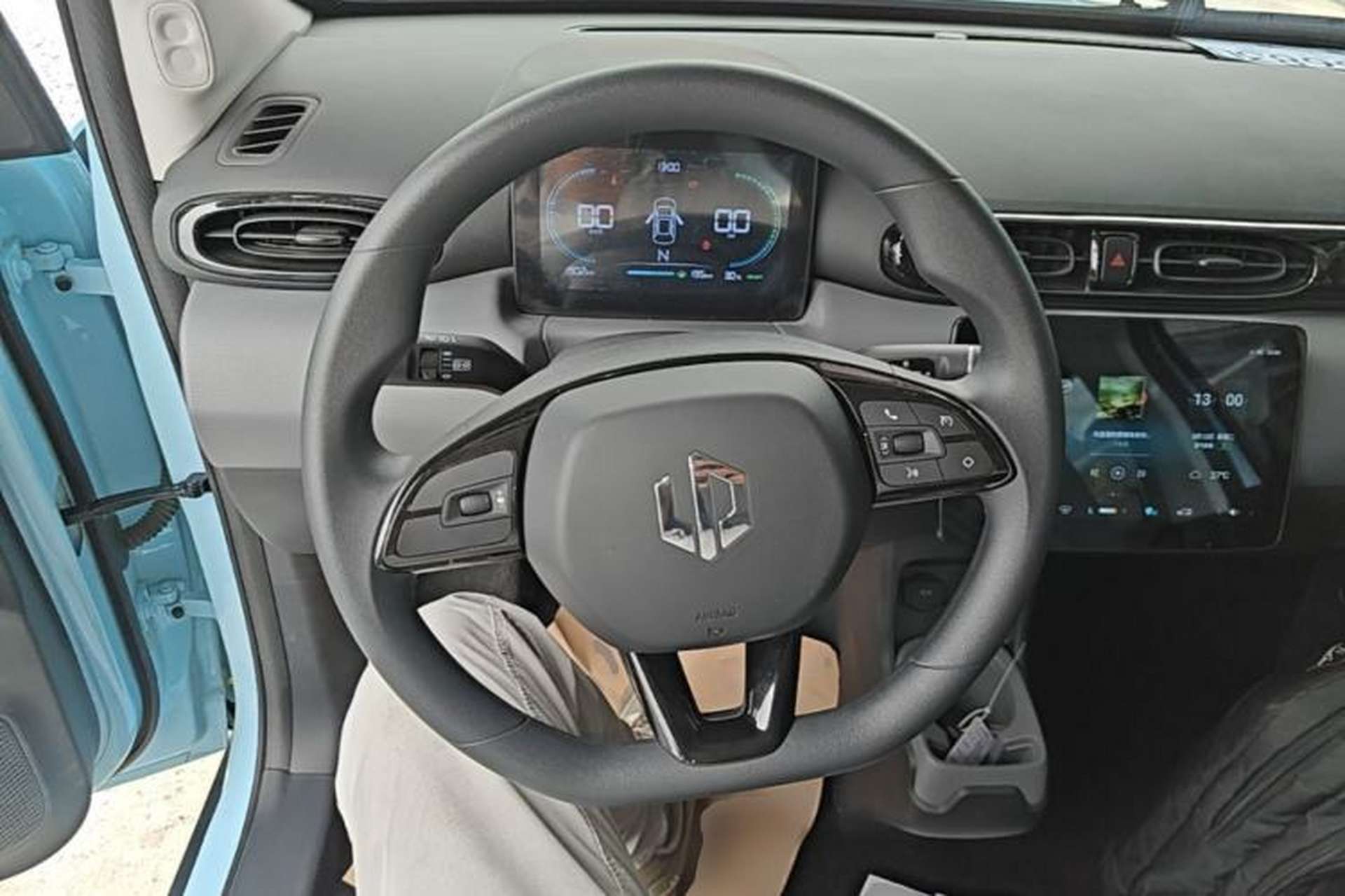 Used Leapmotor T03 2025 403 Comfort Edition Steering Wheel