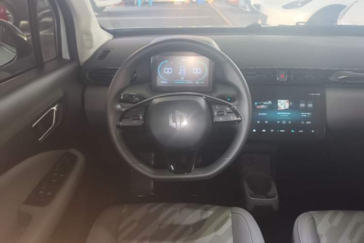 Used Leapmotor T03 2025 310 Comfort Edition Steering Wheel