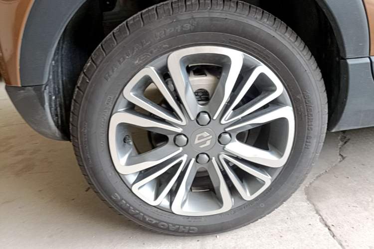Used Leapmotor T03 2025 403 Comfort Edition Right Rear Wheel Hub