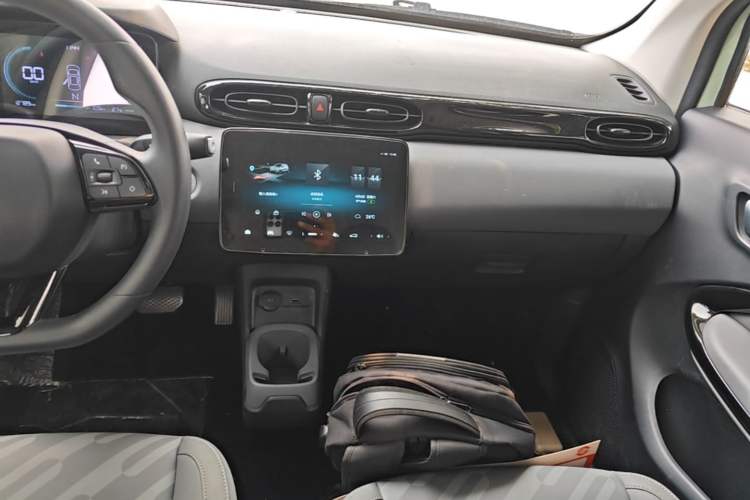 Used Leapmotor T03 2025 310 Comfort Edition Audio And AC Panel