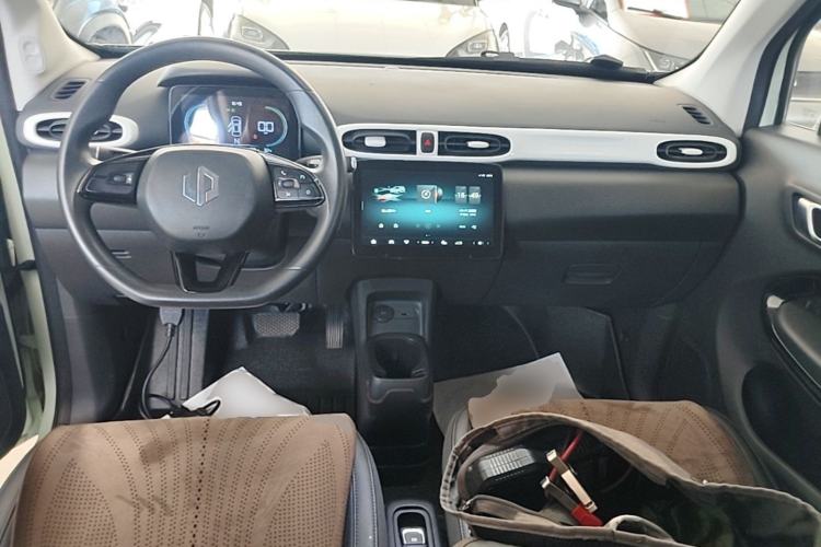 Used Leapmotor T03 2025 403 Comfort Edition Center Console