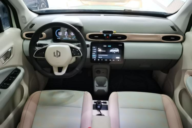 Used Leapmotor T03 2025 403 Comfort Edition Center Console