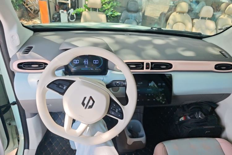 Used Leapmotor T03 2025 403 Comfort Edition Center Console