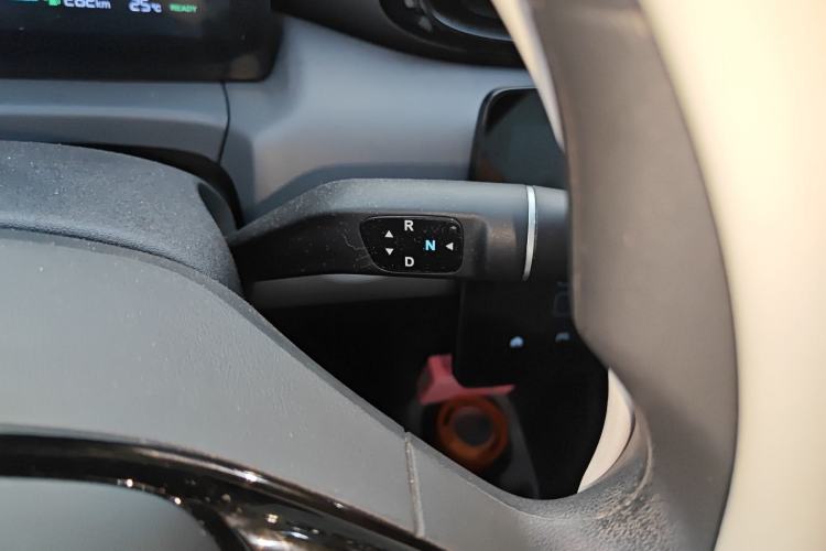 Used Leapmotor T03 2025 310 Comfort Edition Gear Lever