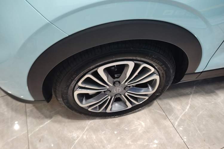 Used Leapmotor T03 2025 403 Comfort Edition Left Front Wheel Hub