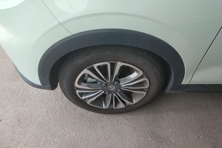 Used Leapmotor T03 2025 403 Comfort Edition Left Front Wheel Hub