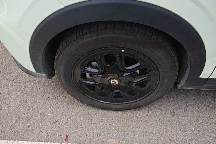 Used Leapmotor T03 2025 310 Comfort Edition Left Front Wheel Hub