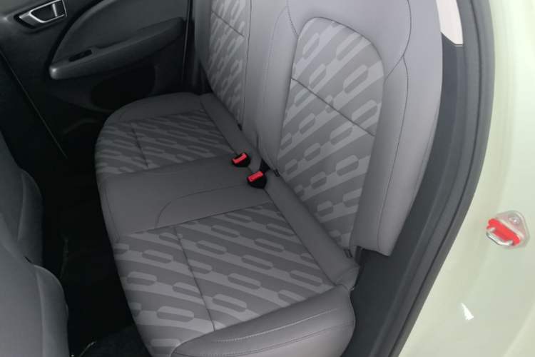 Used Leapmotor T03 2025 310 Comfort Edition Left Rear Seat