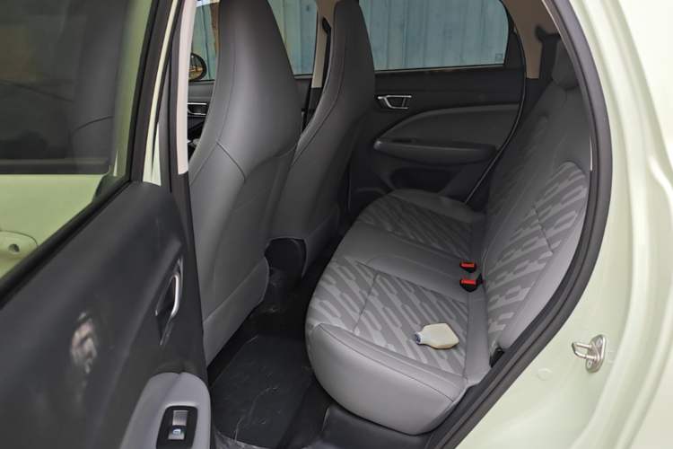 Used Leapmotor T03 2025 310 Comfort Edition Left Rear Seat