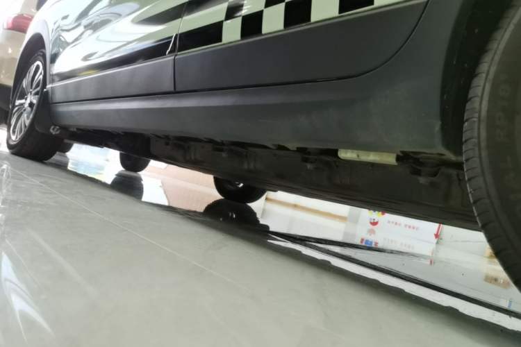 Used Leapmotor T03 2025 403 Comfort Edition Left Side Sill