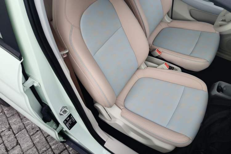 Used Leapmotor T03 2025 403 Comfort Edition Right Front Seat