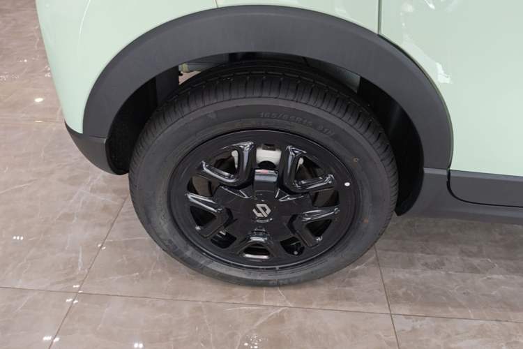Used Leapmotor T03 2025 310 Comfort Edition Right Rear Wheel Hub