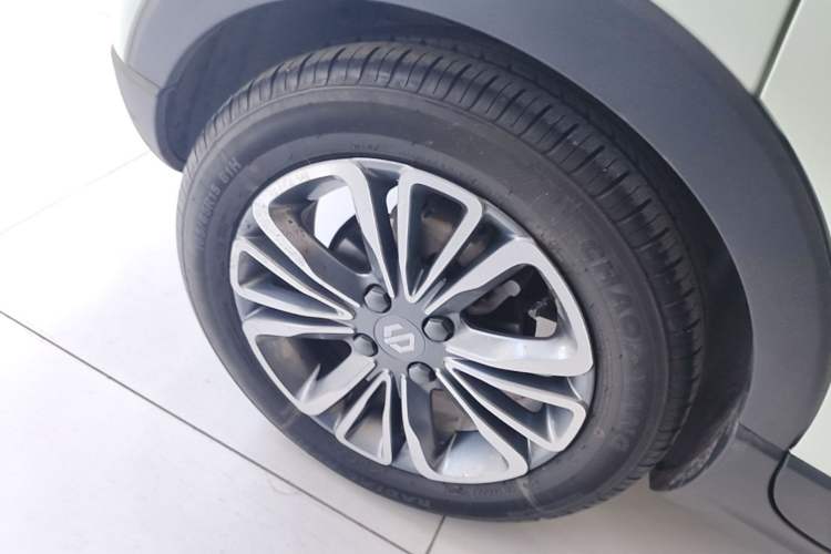Used Leapmotor T03 2025 403 Comfort Edition Right Rear Wheel Hub