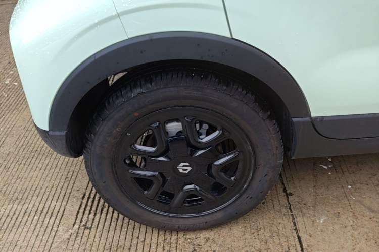 Used Leapmotor T03 2025 310 Comfort Edition Right Rear Wheel Hub
