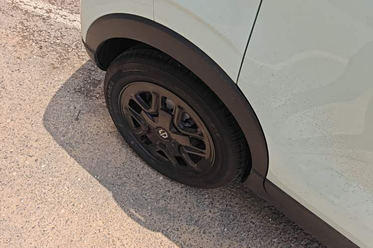 Used Leapmotor T03 2025 310 Comfort Edition Right Rear Wheel Hub