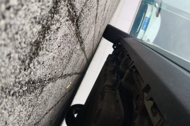 Used Leapmotor T03 2025 403 Comfort Edition Right Side Sill