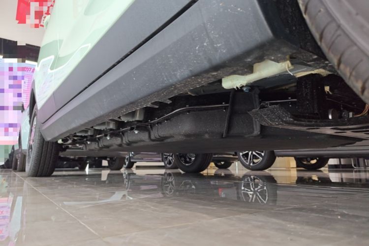 Used Leapmotor T03 2025 310 Comfort Edition Right Side Sill