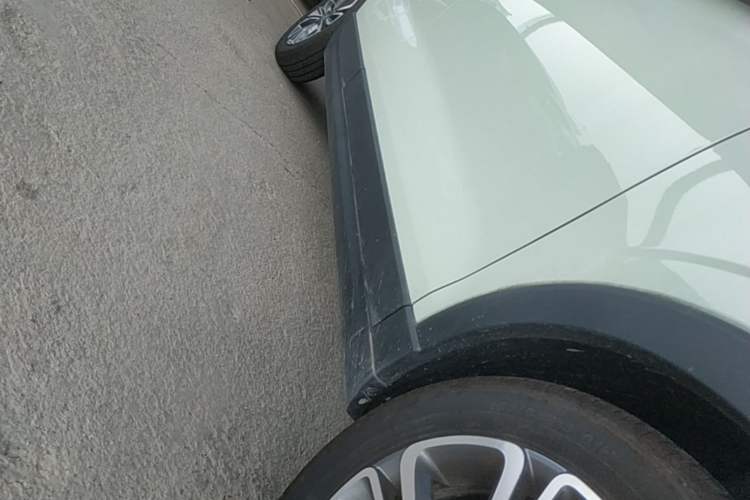Used Leapmotor T03 2025 403 Comfort Edition Right Side Sill