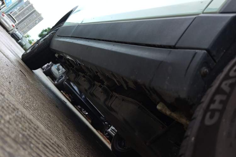 Used Leapmotor T03 2025 310 Comfort Edition Right Side Sill