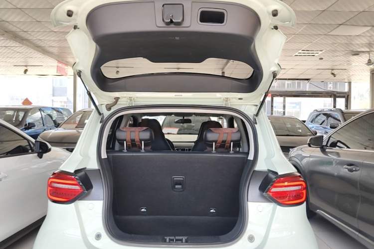 Used Leapmotor T03 2025 403 Comfort Edition Trunk