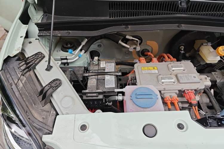 Used Leapmotor T03 2025 310 Comfort Edition Engine Bay Right