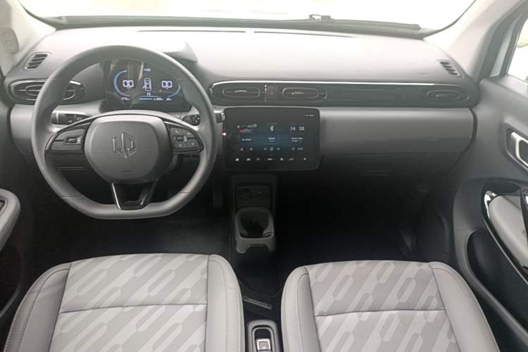 Used Leapmotor T03 2025 403 Comfort Edition Center Console