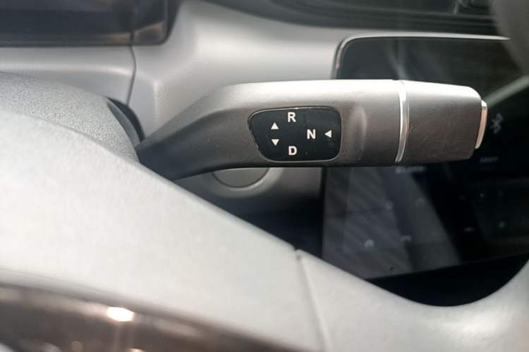 Used Leapmotor T03 2025 403 Comfort Edition Gear Lever