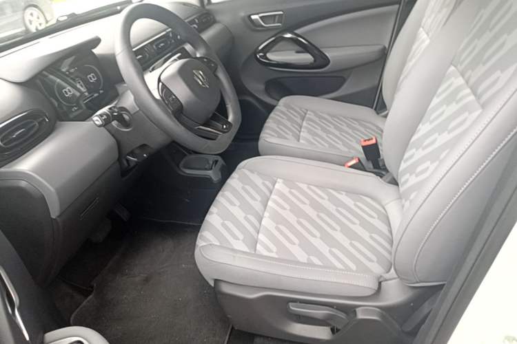 Used Leapmotor T03 2025 403 Comfort Edition Left Front Seat