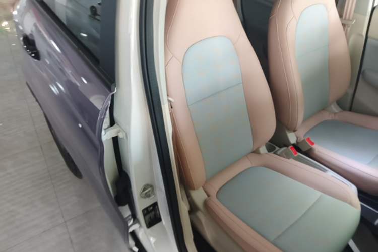 Used Leapmotor T03 2025 310 Comfort Edition Right Front Seat