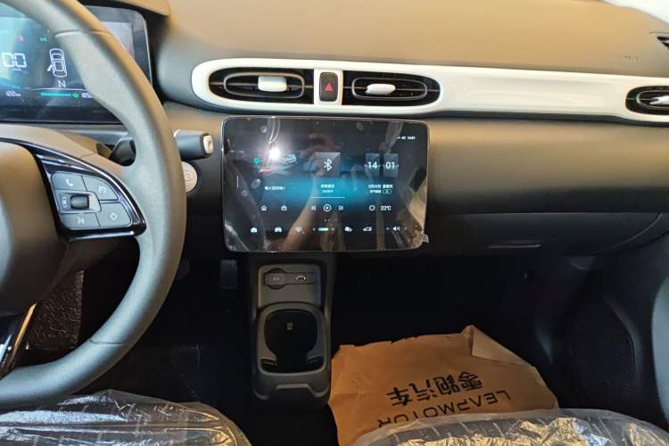 Used Leapmotor T03 2025 310 Comfort Edition Audio And AC Panel