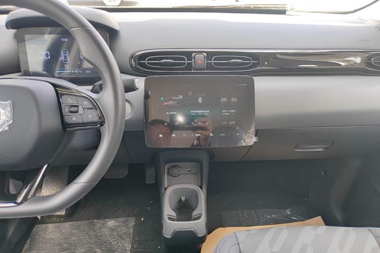 Used Leapmotor T03 2025 310 Comfort Edition Audio And AC Panel