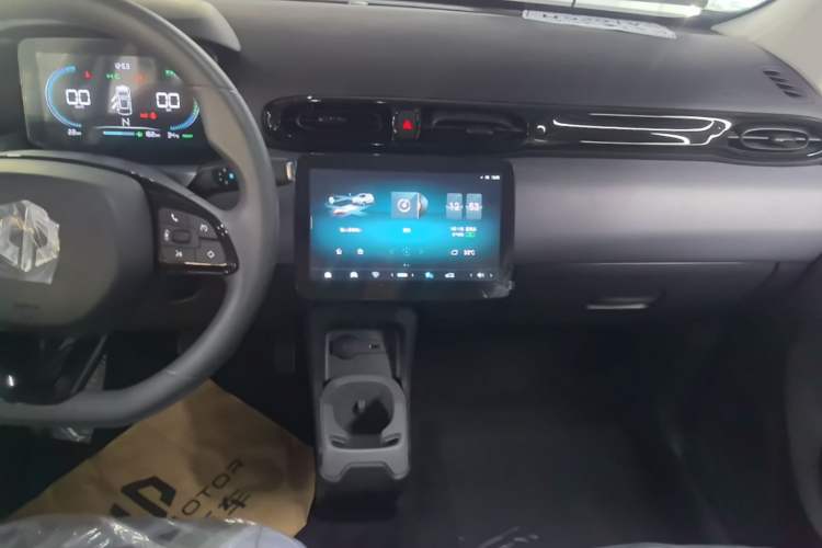 Used Leapmotor T03 2025 310 Comfort Edition Audio And AC Panel