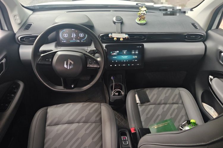 Used Leapmotor T03 2025 403 Comfort Edition Center Console