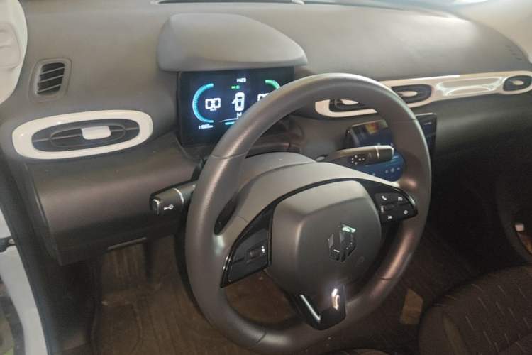 Used Leapmotor T03 2025 310 Comfort Edition Center Console