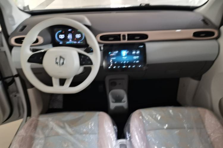 Used Leapmotor T03 2025 310 Comfort Edition Center Console