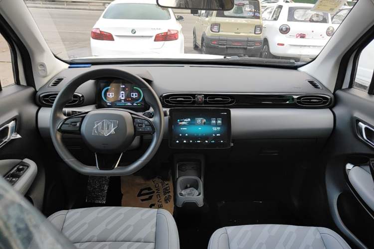 Used Leapmotor T03 2025 310 Comfort Edition Center Console