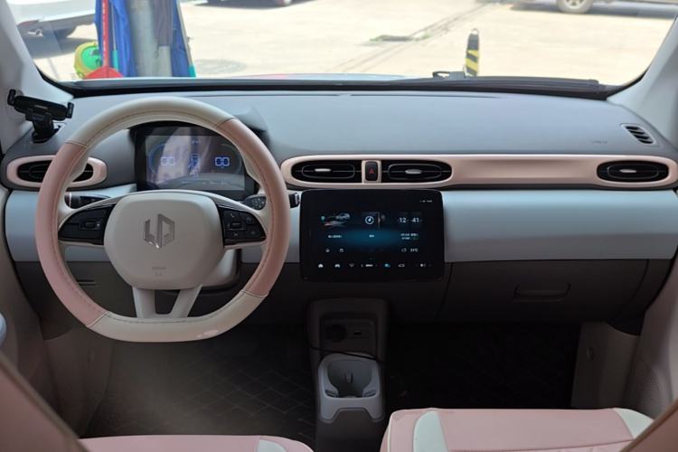 Used Leapmotor T03 2025 310 Comfort Edition Center Console