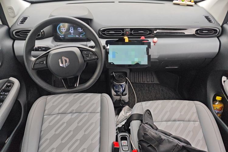 Used Leapmotor T03 2025 310 Comfort Edition Center Console