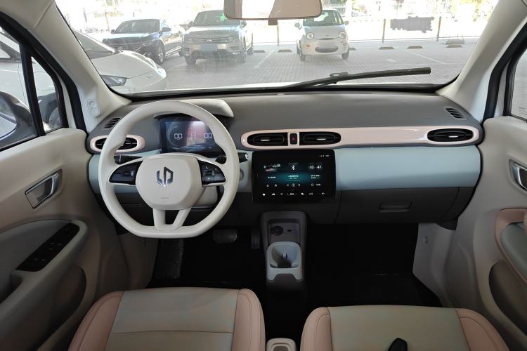 Used Leapmotor T03 2025 310 Comfort Edition Center Console